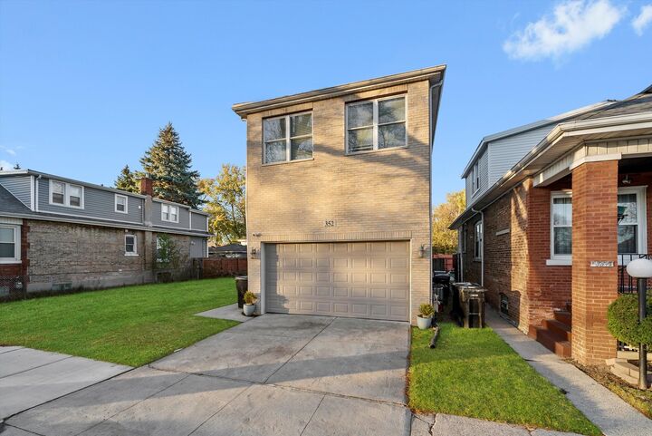Property Photo: 352 E 77th Street IL 60619