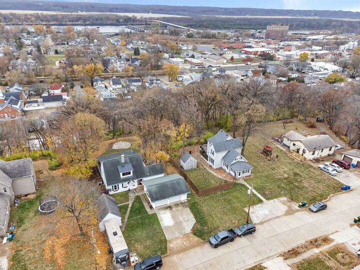 Property Photo:  395 Lawrence Avenue  IL 61341 