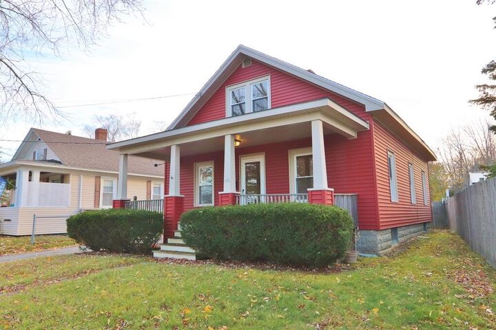 Property Photo:  550 Ohio Street  ME 04401 