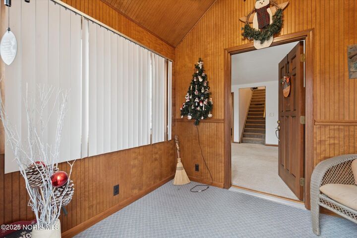 Property Photo:  134 N Vine Street  OH 43506 