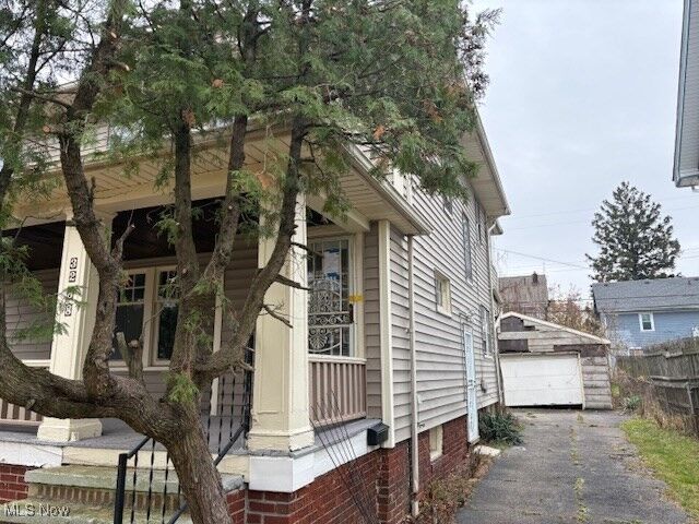 Property Photo: 3288 Cedarbrook Road OH 44118