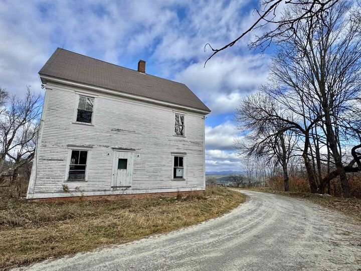 Property Photo: 478 Brock Hill Road VT 05051