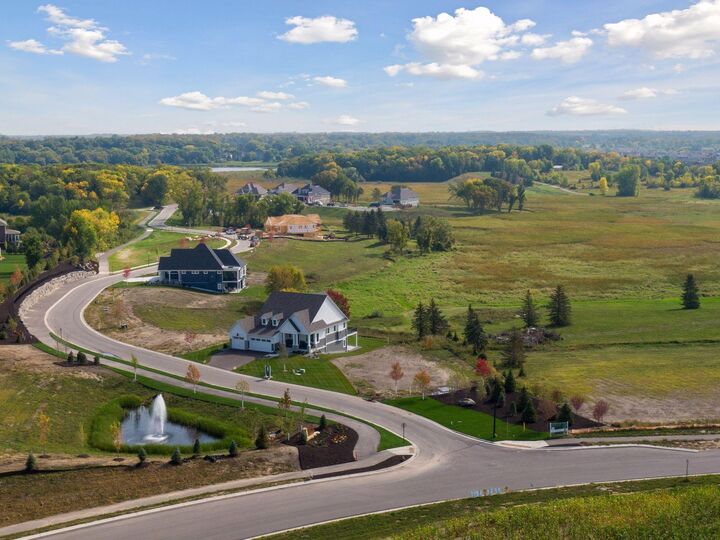 Property Photo: 1582 Marsh Pointe Court MN 55340