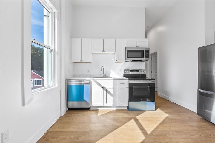 Property Photo:  114 Haverhill St  MA 01864 