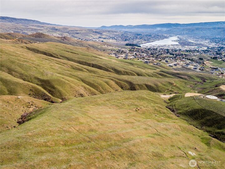 Property Photo:  0  Knowles Road  WA 98801 