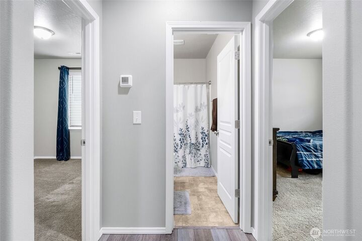 1334 E Nen Drive  Moses Lake WA 98837 photo