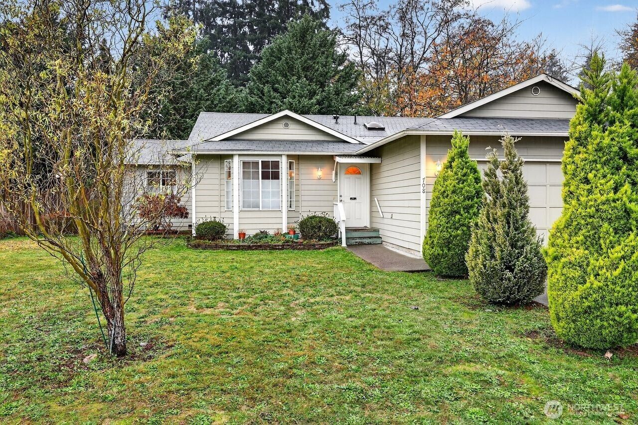 Property Photo:  708  Marquette Avenue  WA 98290 