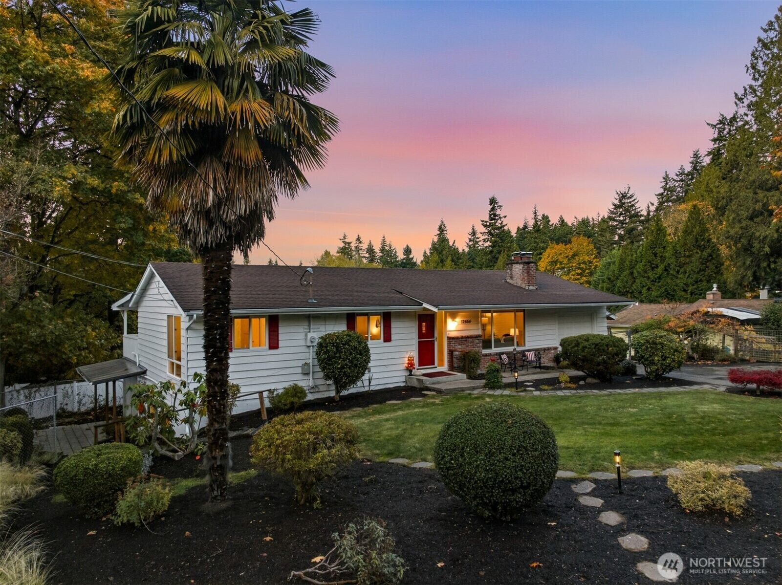 Property Photo:  12664 NE 87th Street  WA 98033 