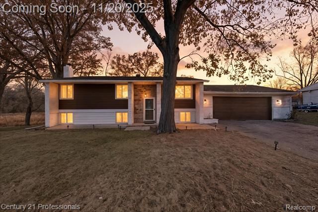1268 Amarillo Street  Wolverine Lake Vlg MI 48390 photo