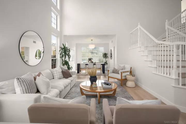 Property Photo: 5155 Ruette De Mer CA 92130