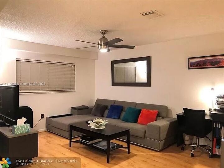 Property Photo:  1556 N 15th Ter 1556  FL 33020 