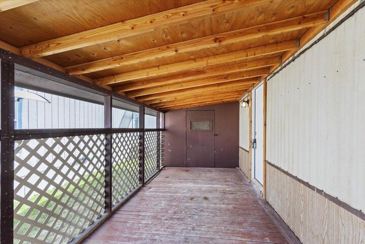 Property Photo:  500 E Campbell St #35  WA 99022 