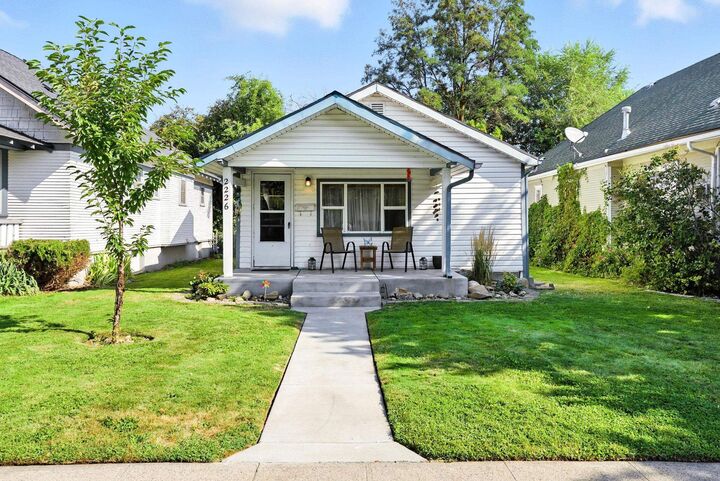 2226 W Sinto Ave  Spokane WA 99201 photo