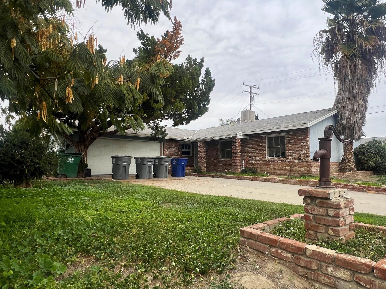 Property Photo: 14106 Vista Drive CA 93202