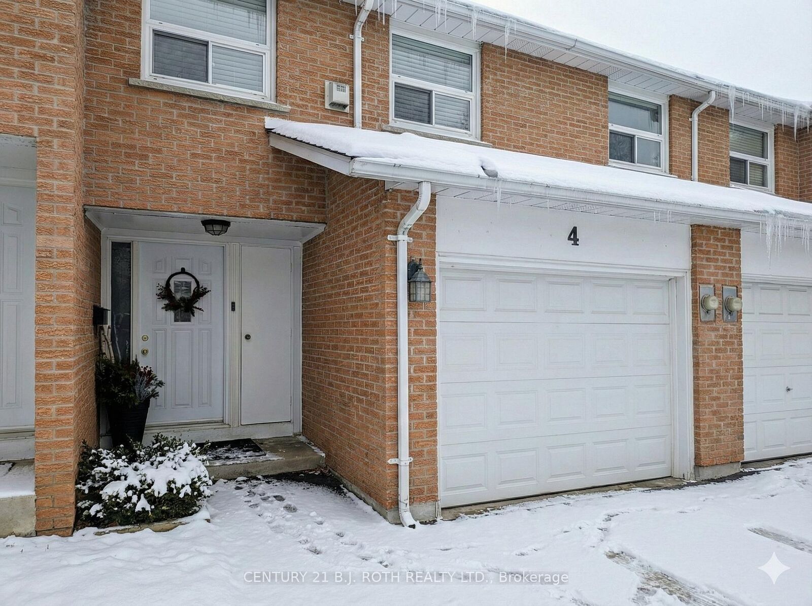 Photo de la propriété:  235 Steel Street 4  ON L4M 2H1 