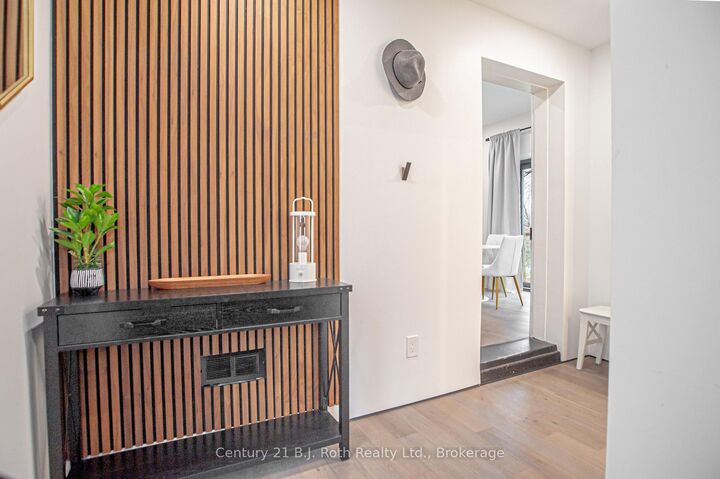 Photo de la propriété: 381 Olive Street ON L4R 2R4