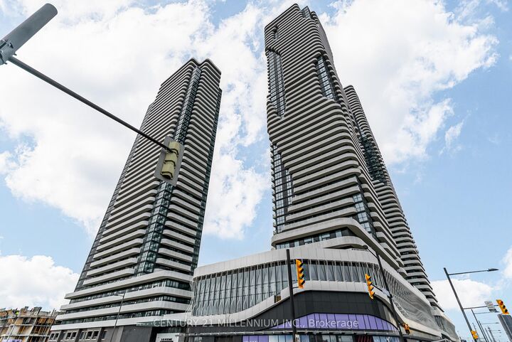 8 Interchange Way  Vaughan ON L4K 5Z7 photo