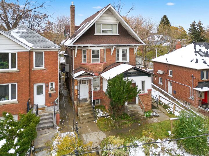 Property Photo: 115 Parkside Drive ON M6R 2Y8