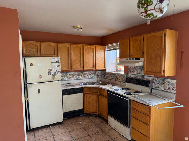 Property Photo:  917 N Dorothea Way  UT 84116 