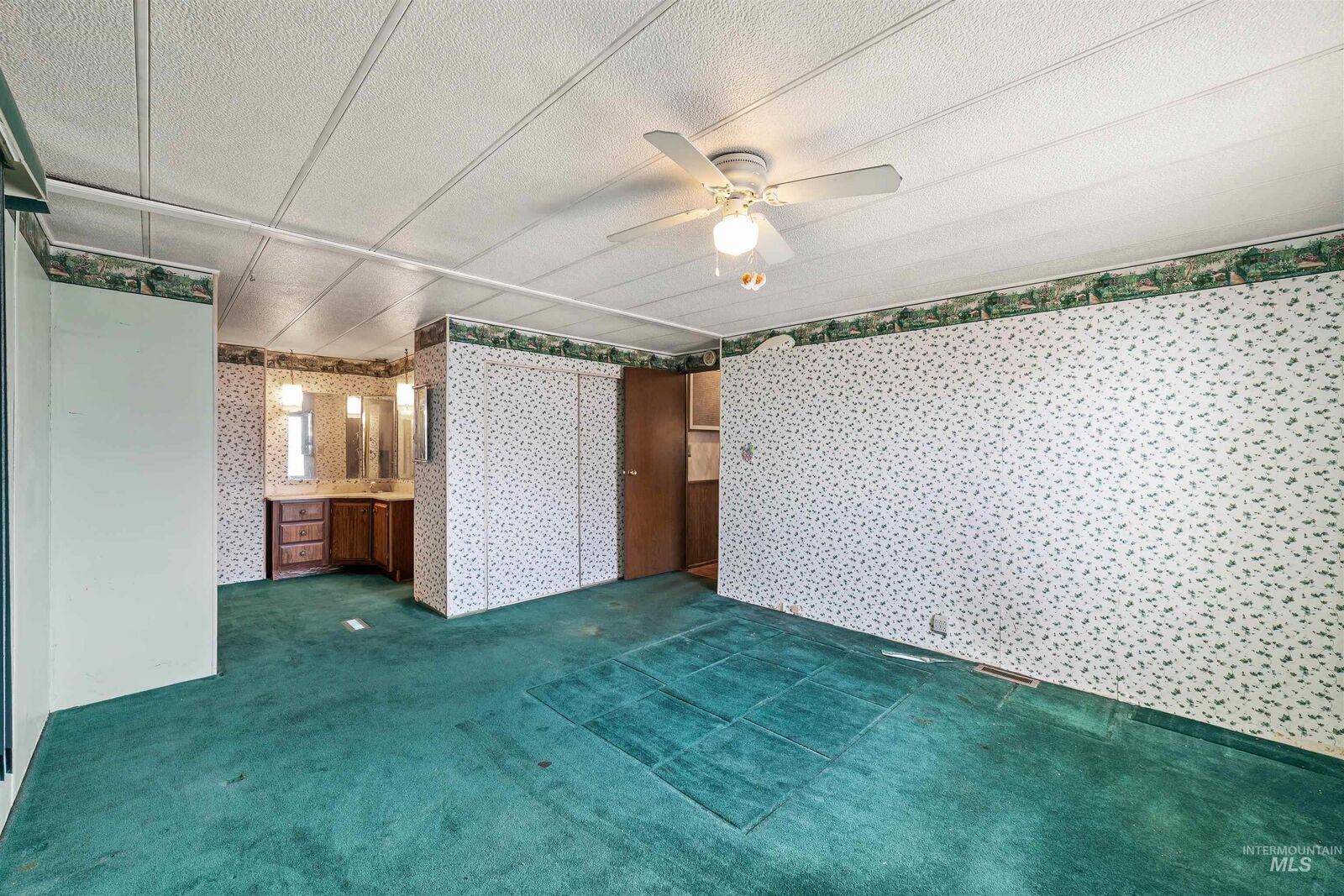 Property Photo:  302 W. Driftwood Road  ID 83713 