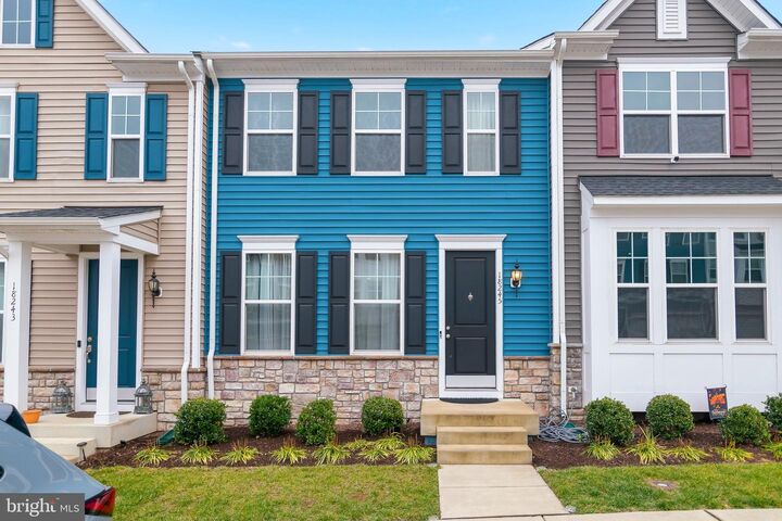 18245 Summit Pointe Drive  Triangle VA 22172 photo