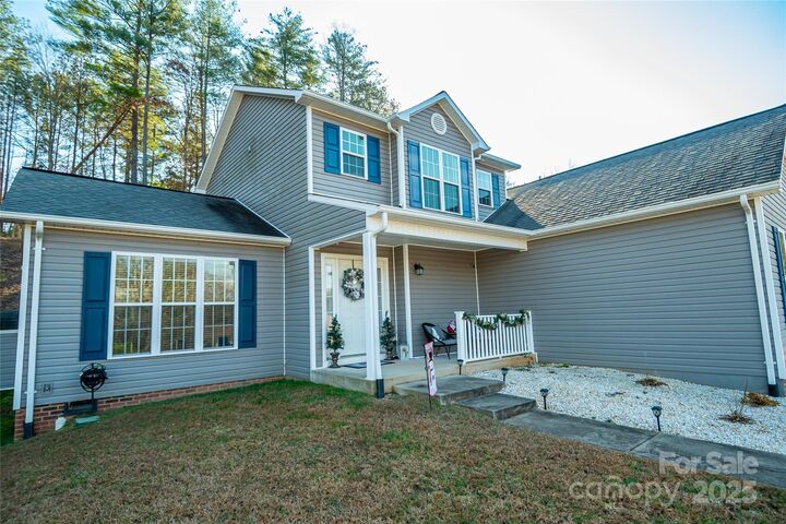 Property Photo: 260 Forest Glen Way NC 28655
