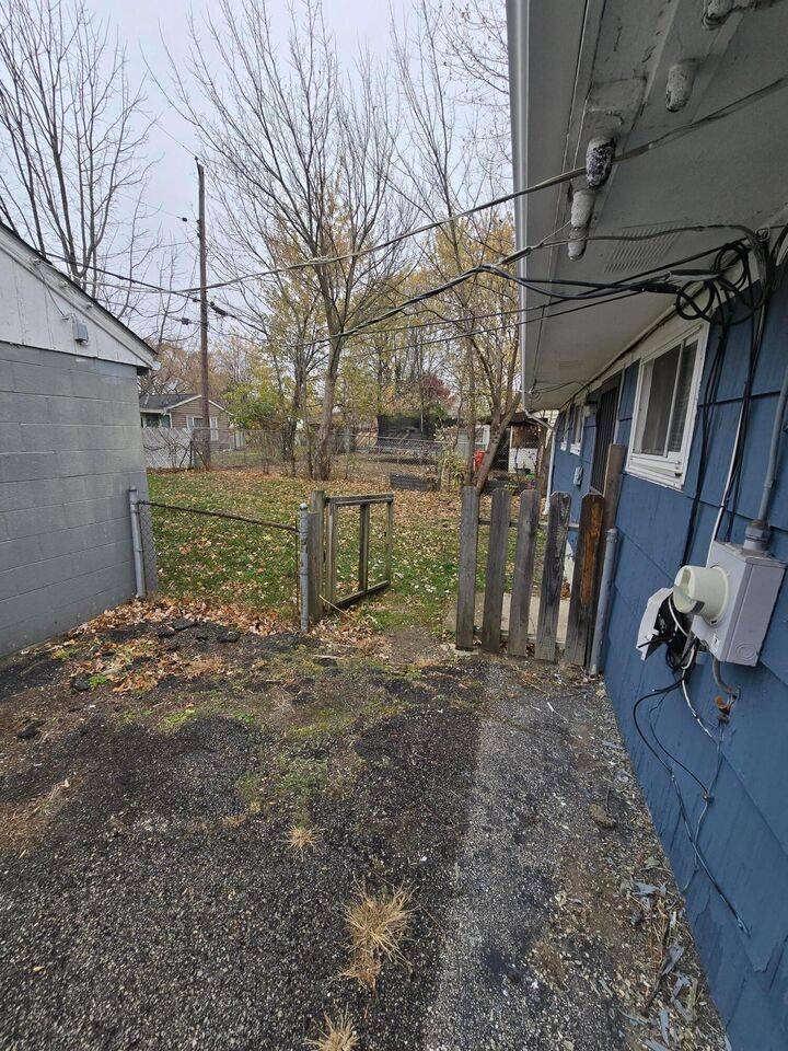 Property Photo:  3471 Ontario Street  OH 43224 