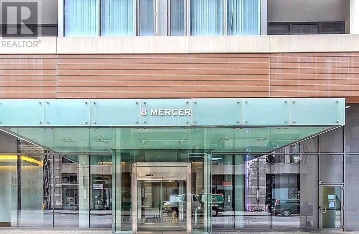 Property Photo:  8 Mercer Street 326  ON M5V 0C4 