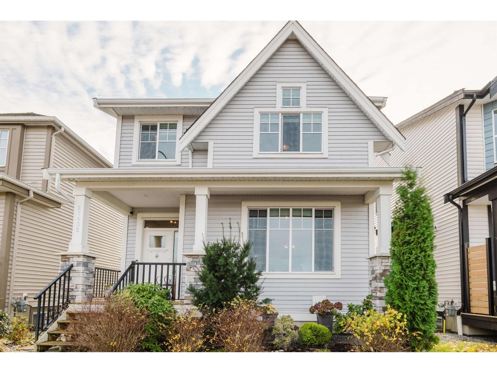 Property Photo: 27032 35B BC V4W 0C3