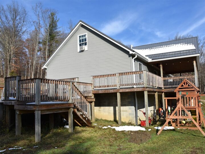 Property Photo:  2095 Church Hill Road  PA 16420 