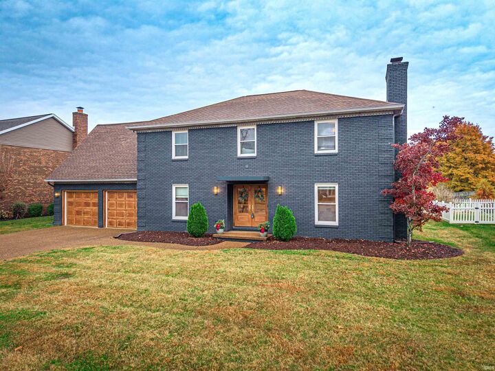 Property Photo:  1014 Kingswood Drive  IN 47715 