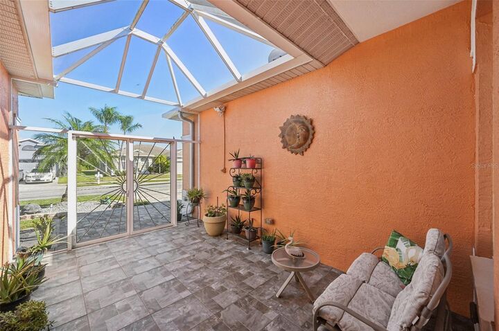 Property Photo:  6236 Weymouth Drive  FL 34238 