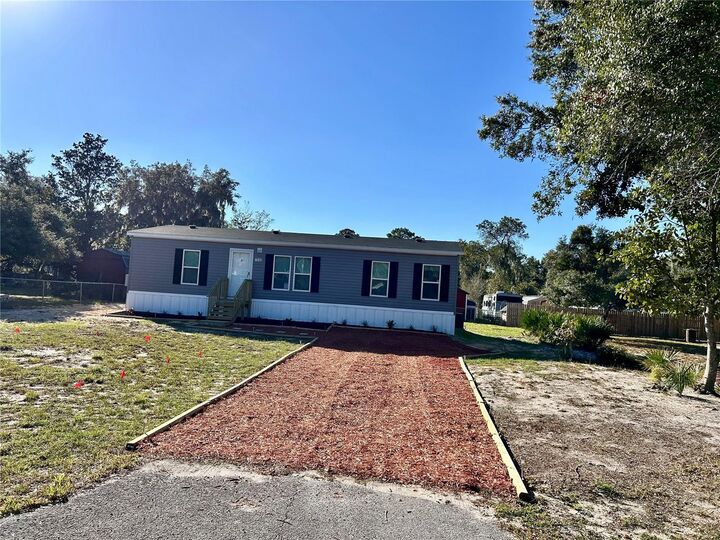 1540 SE 187th Avenue  Silver Springs FL 34488 photo