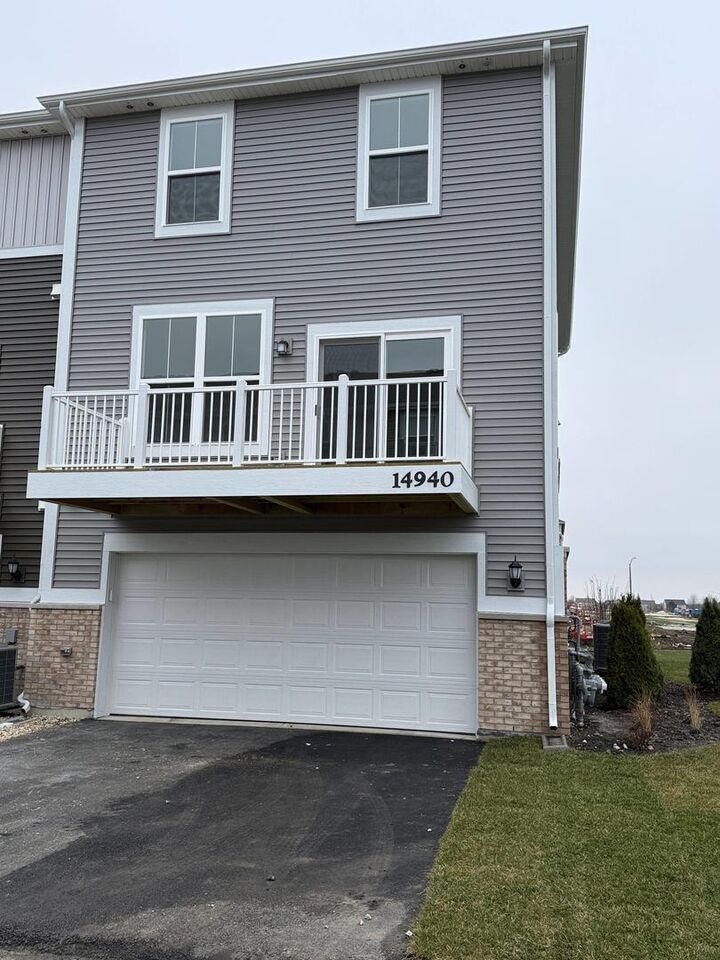 Property Photo:  14940 S Dyer Lane 14940  IL 60544 