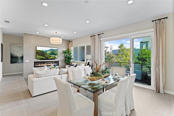 Property Photo:  419 Transport  CA 92782 