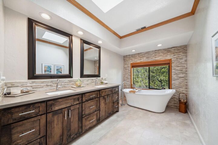 Property Photo:  13090 Trent Way  CA 95642 