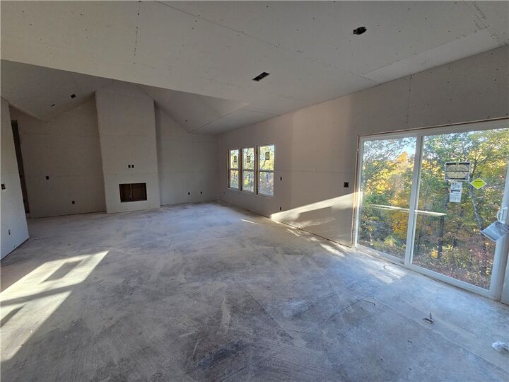 Property Photo:  6 Waterside Lane  AR 72715 