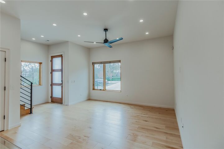 Property Photo: 604 NW Bike Court AR 72712