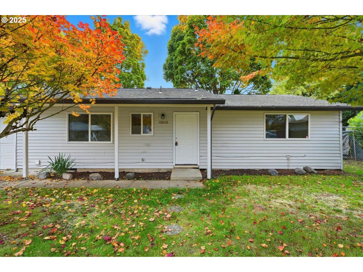 Property Photo: 19340 SW Blaine St OR 97003
