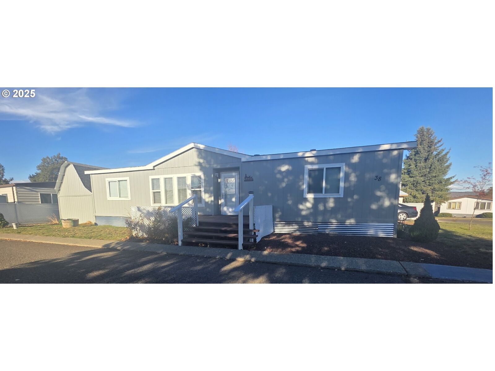 Property Photo:  1500 S Columbus Ave 38  WA 98620 