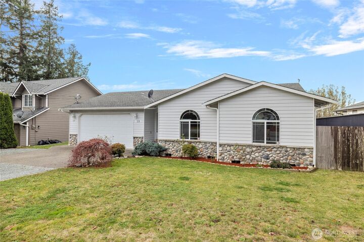 Property Photo:  329  Melissa Street  WA 98282 