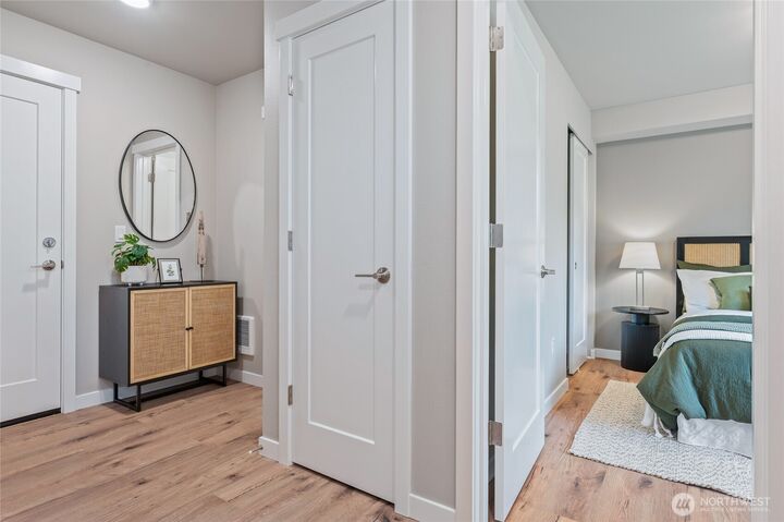 Property Photo:  14424  Madison Way G5  WA 98087 