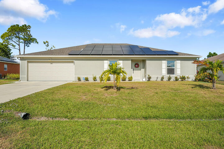457 SE Guava Terrace  Port Saint Lucie FL 34983 photo