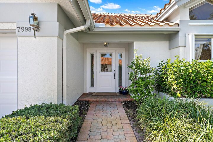 Property Photo:  7998 SE Hempstead Circle  FL 33455 