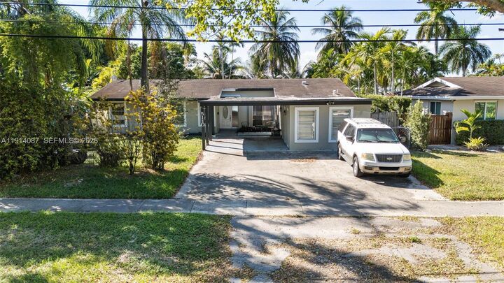 Property Photo:  5110 SW 92nd Ave  FL 33165 