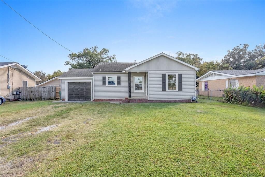 Property Photo:  405 Leland Street  LA 70663 