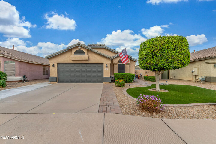 Property Photo: 1724 E Pony Lane AZ 85295