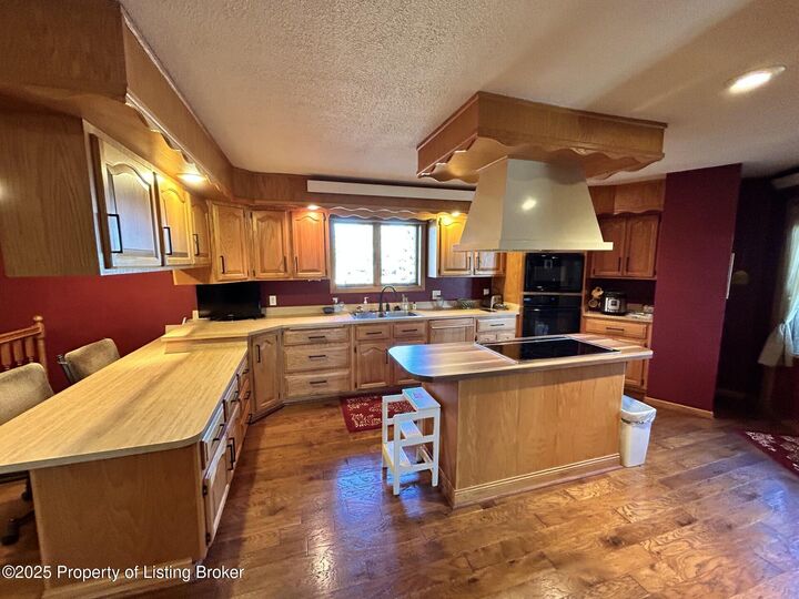 Property Photo:  10261 69th Street SW  ND 58650 