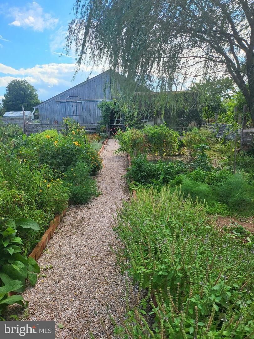 Property Photo: 2746 Baltimore Pike PA 17325