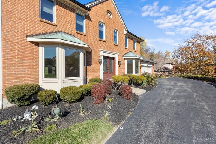 Property Photo:  845 Eaglesknoll Court  OH 45255 